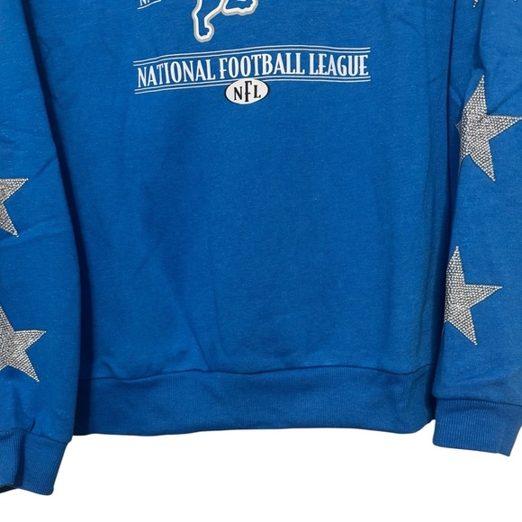 Detroit Lions Gameday Couture Women's Blue Sz M  Rhinestone Star Slv Sweatshirt - Picture 3 of 7